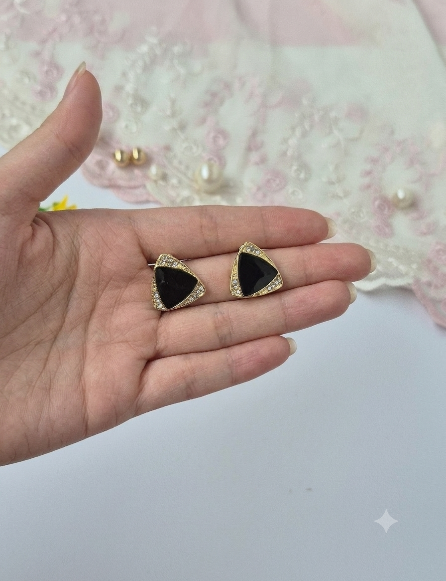 Triangle Halo Studs