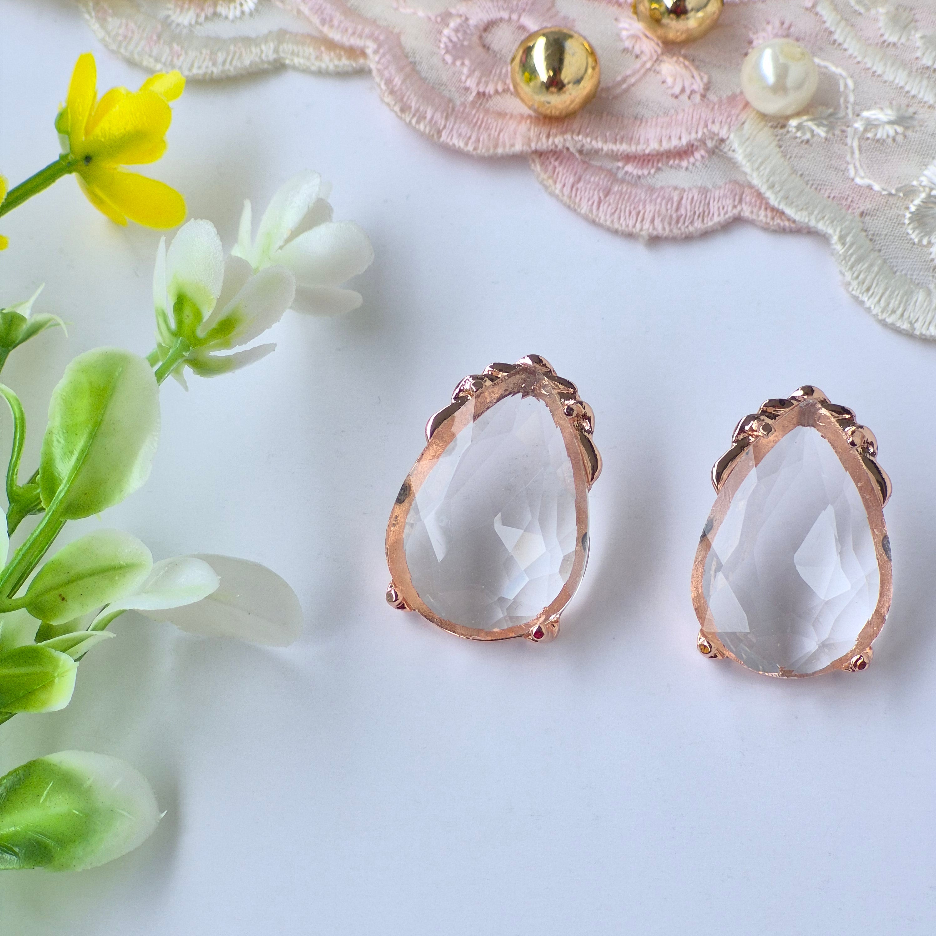 Transparent White Cinderella Teardrop Stud Earrings
