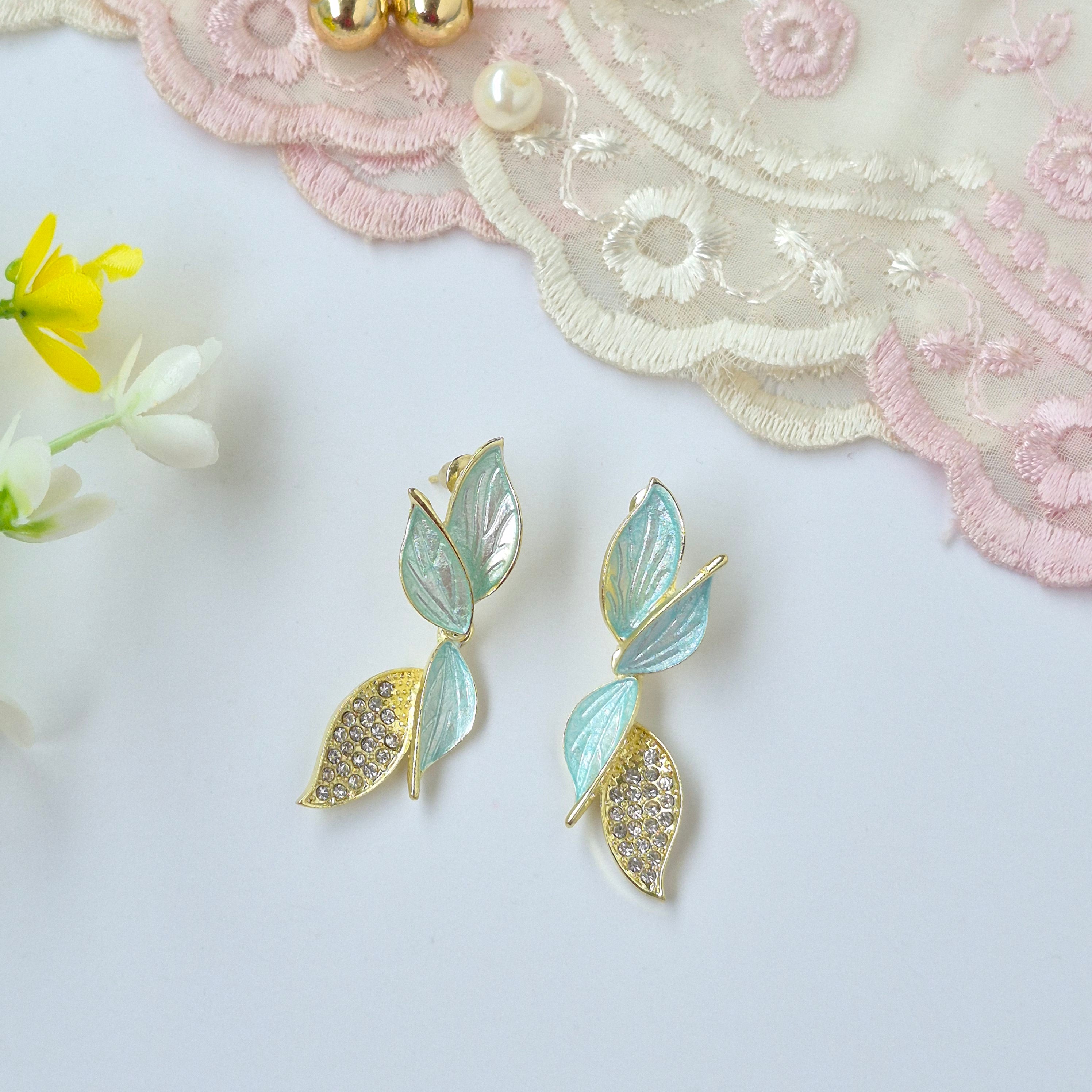 Pastel mint green  leaf earrings