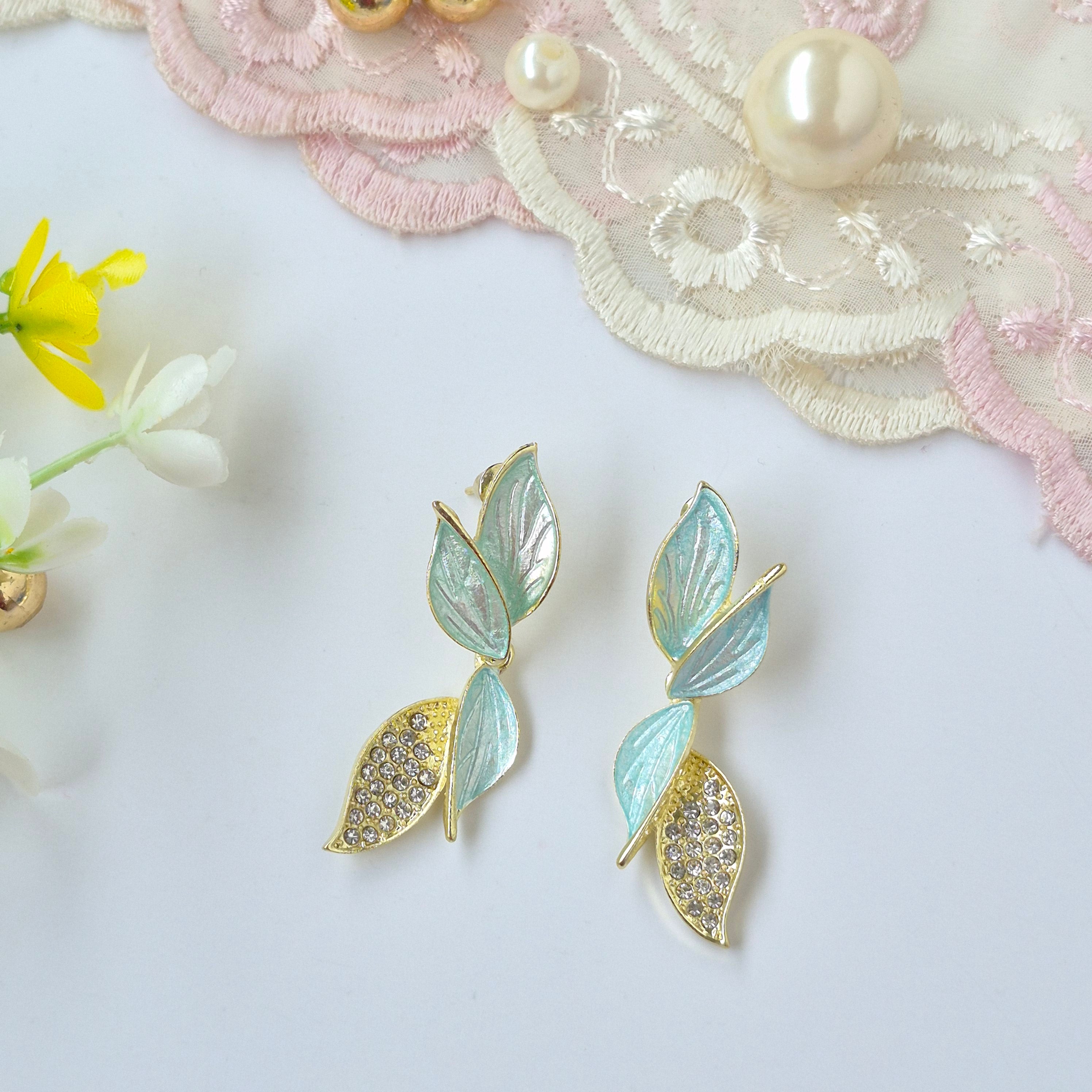Pastel mint green  leaf earrings