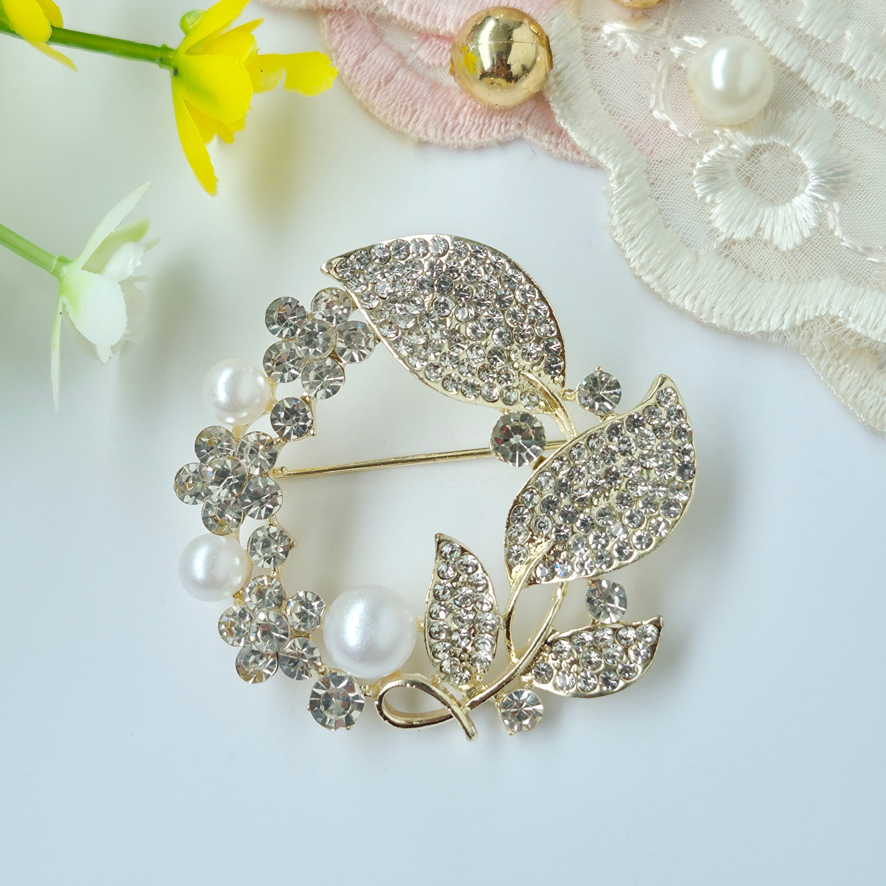 Crystal Pearl Floral Wreath Brooch/hijab pin