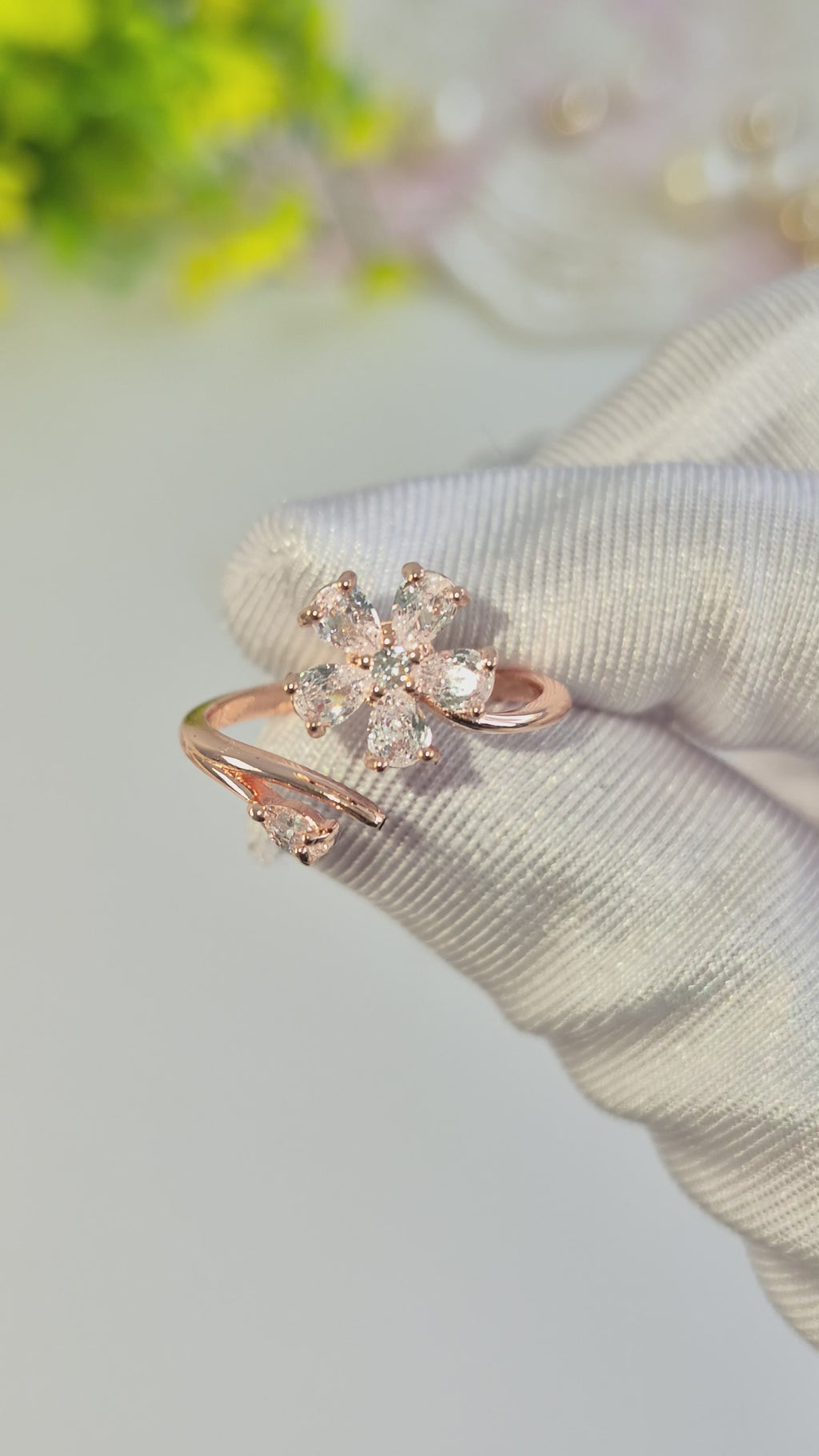Diamond Ice Bloom Adjustable Rings
