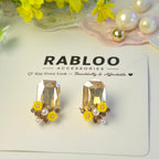 Golden Sunflower Señorita Studs