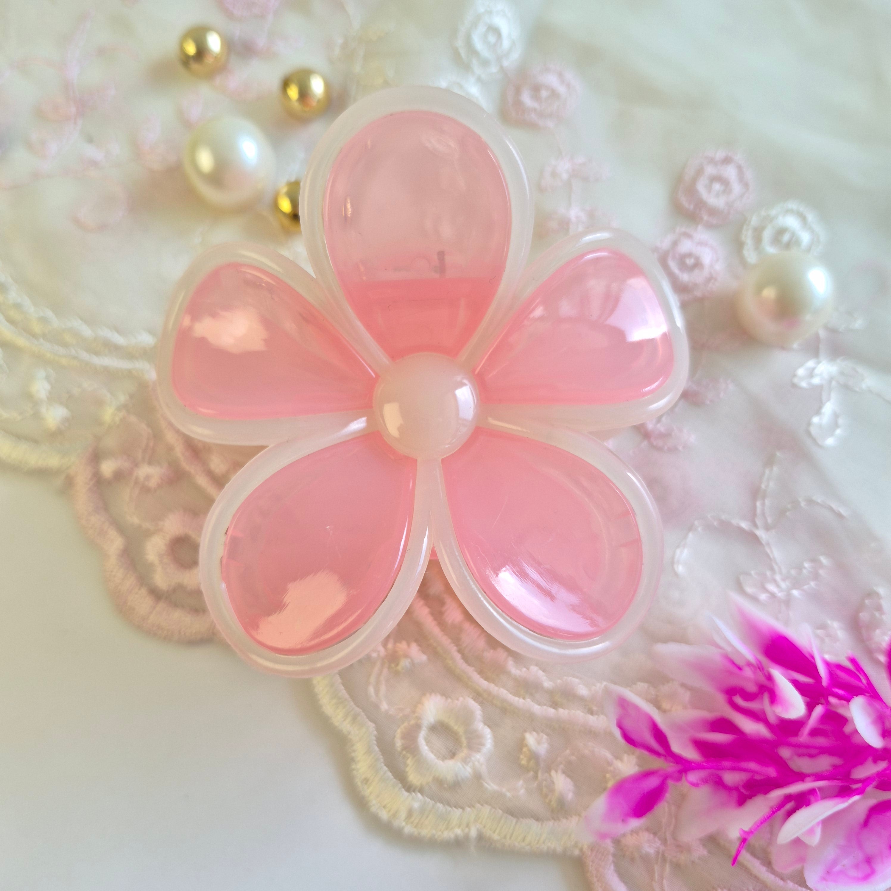 Blush Milk Jelly Rose Claw Clip