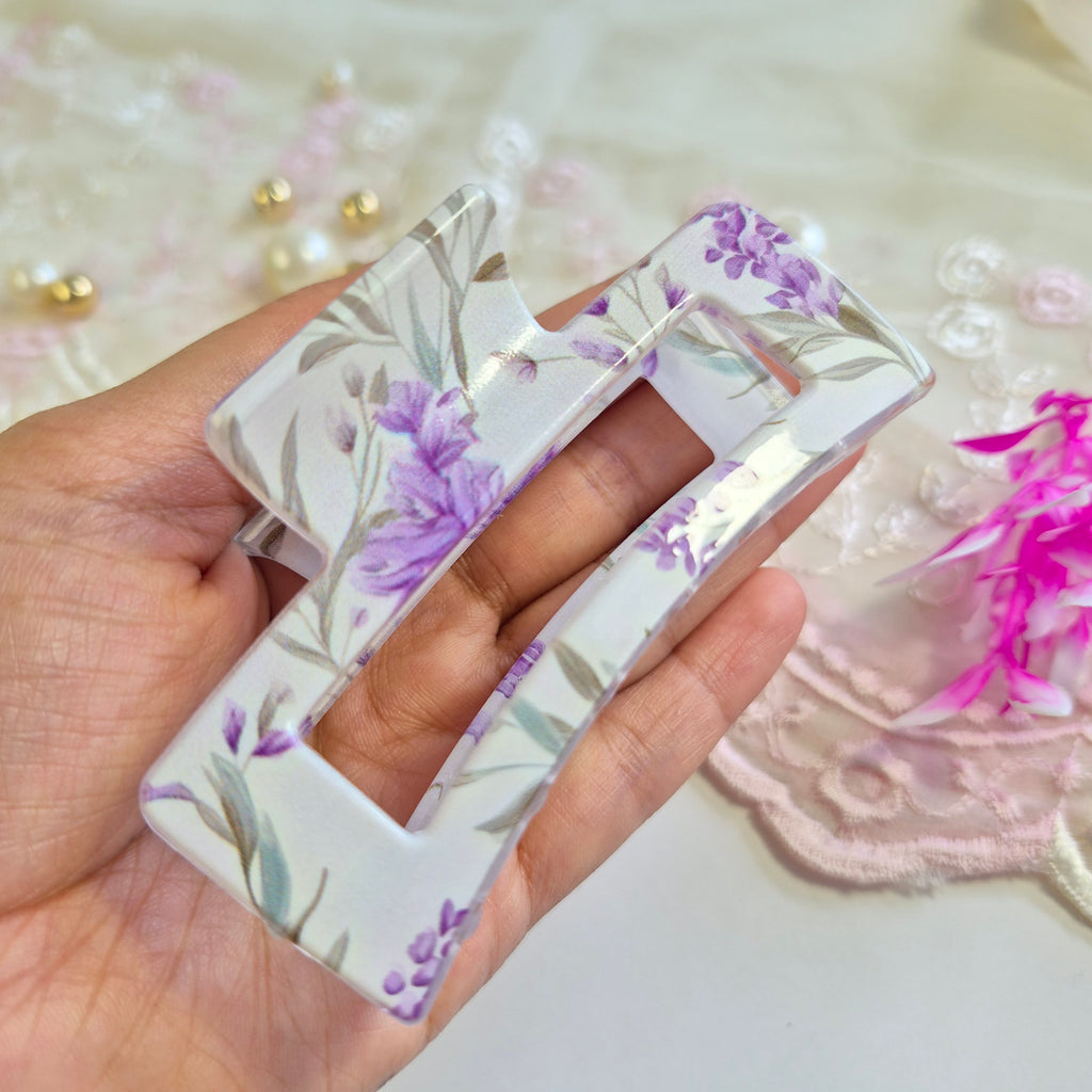 Rapunzel’s Garden Sweet Charm Claw Clip
