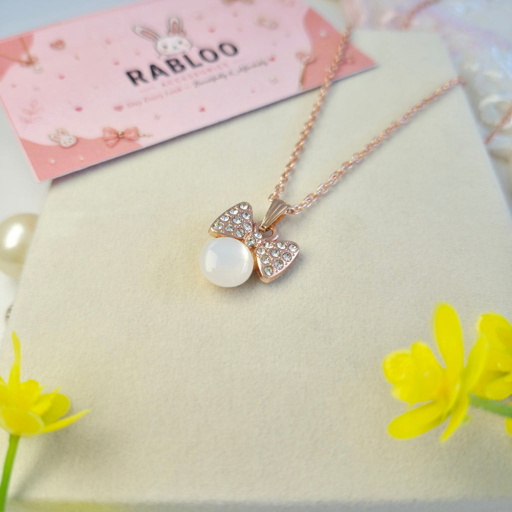 Sweet Affection Bow necklace