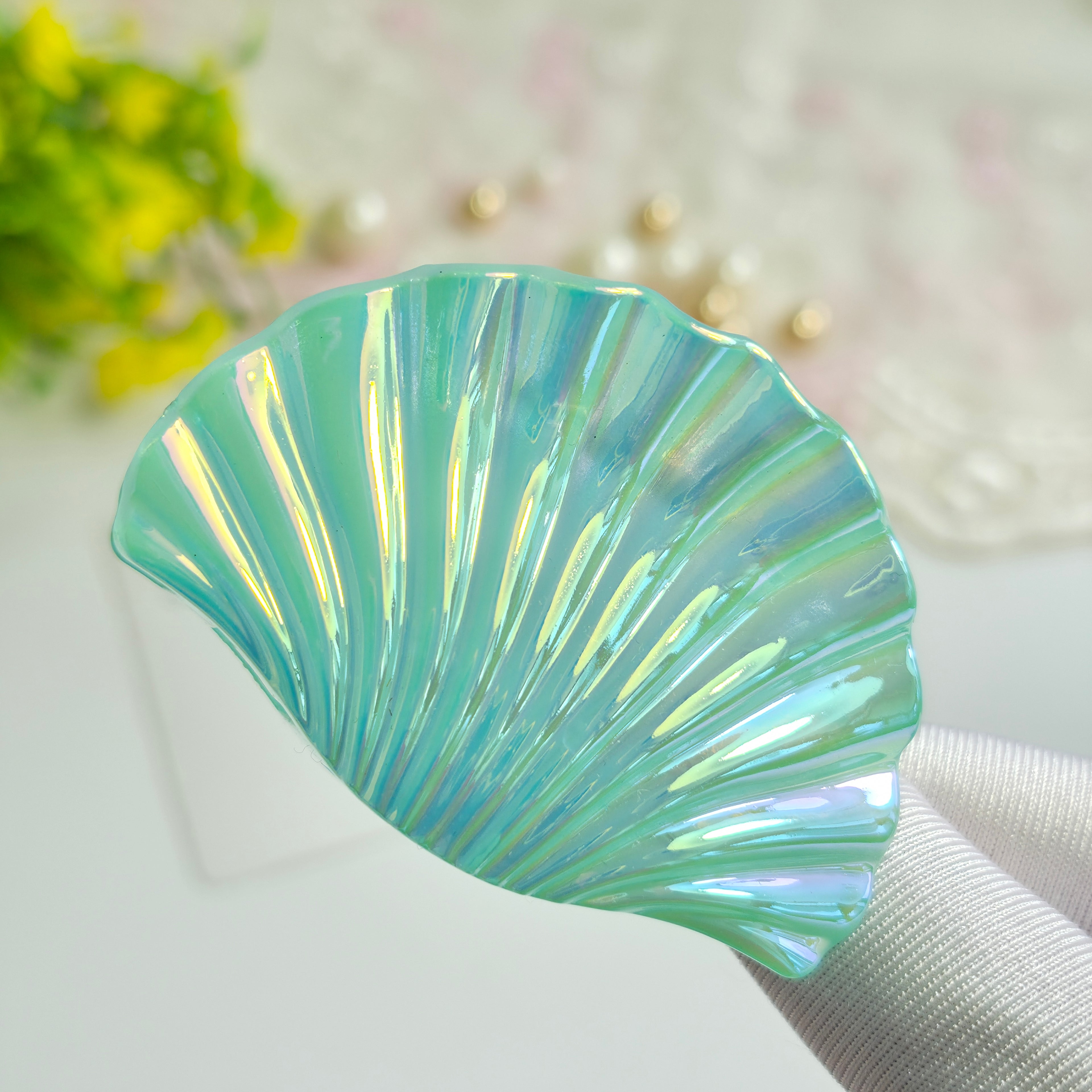 Seafoam Green Mermaid shell claw clips