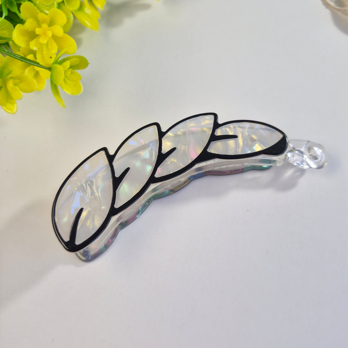Monochrome Opal Leaf banana Clip