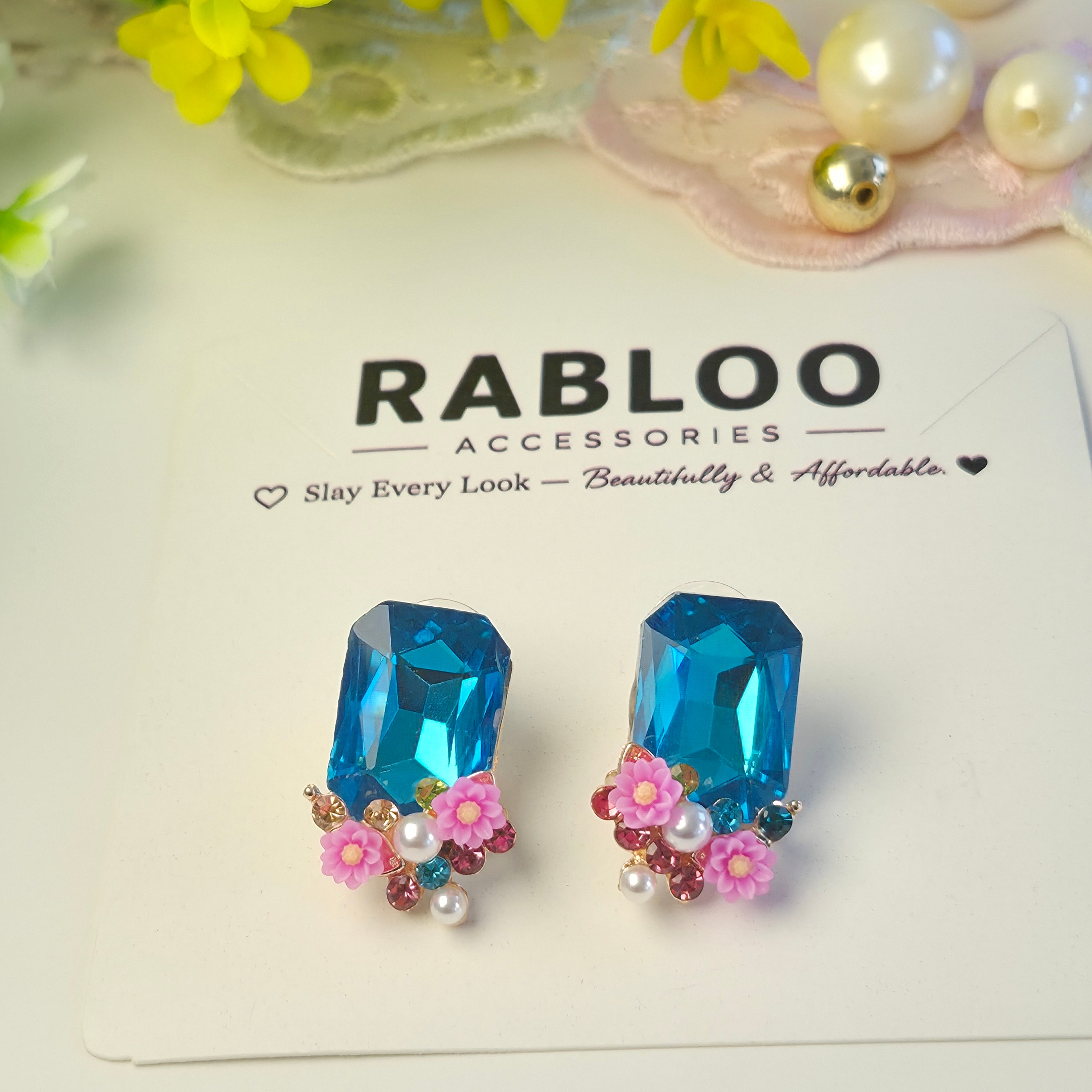 Ocean Blossom Señorita Studs