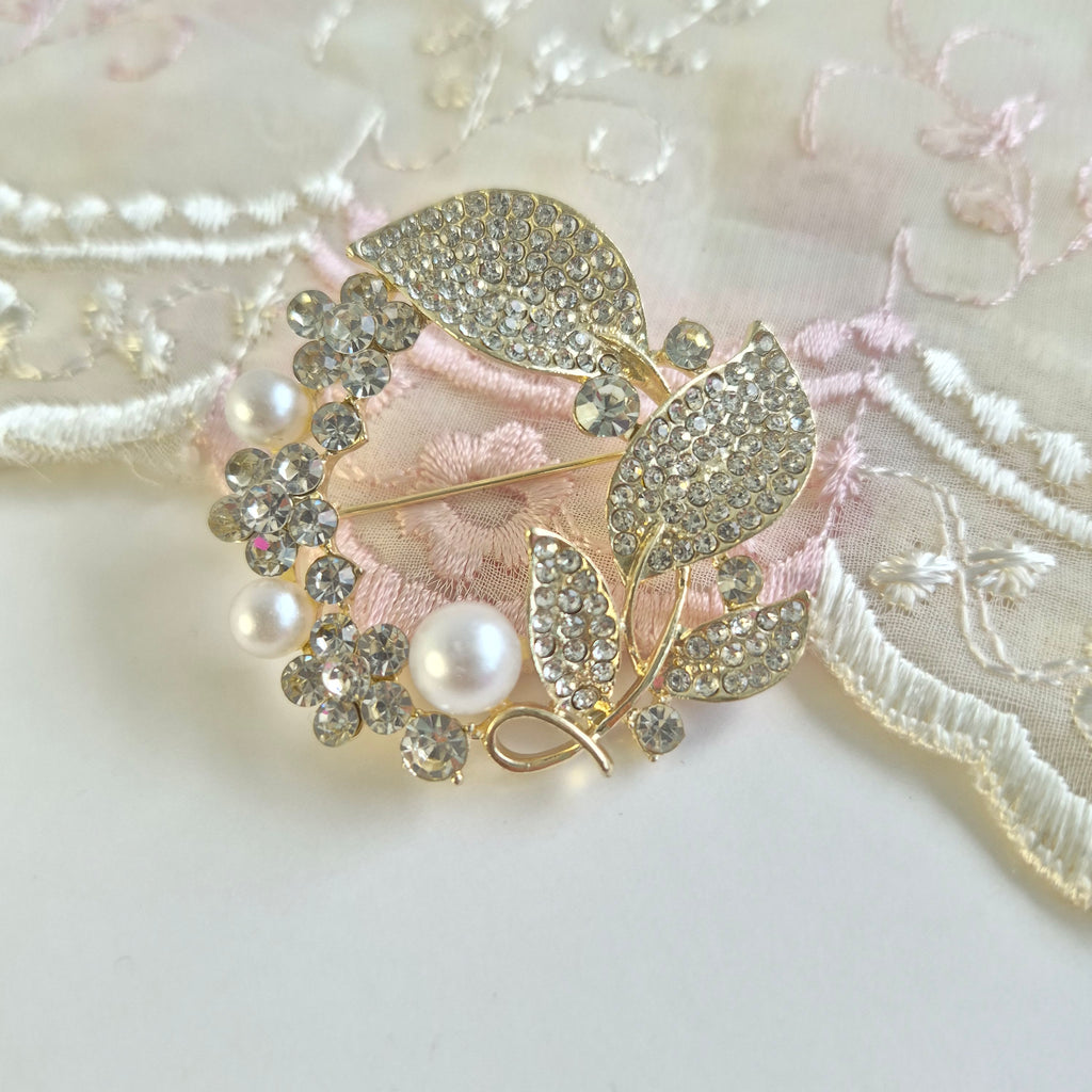 Crystal Pearl Floral Wreath Brooch/hijab pin