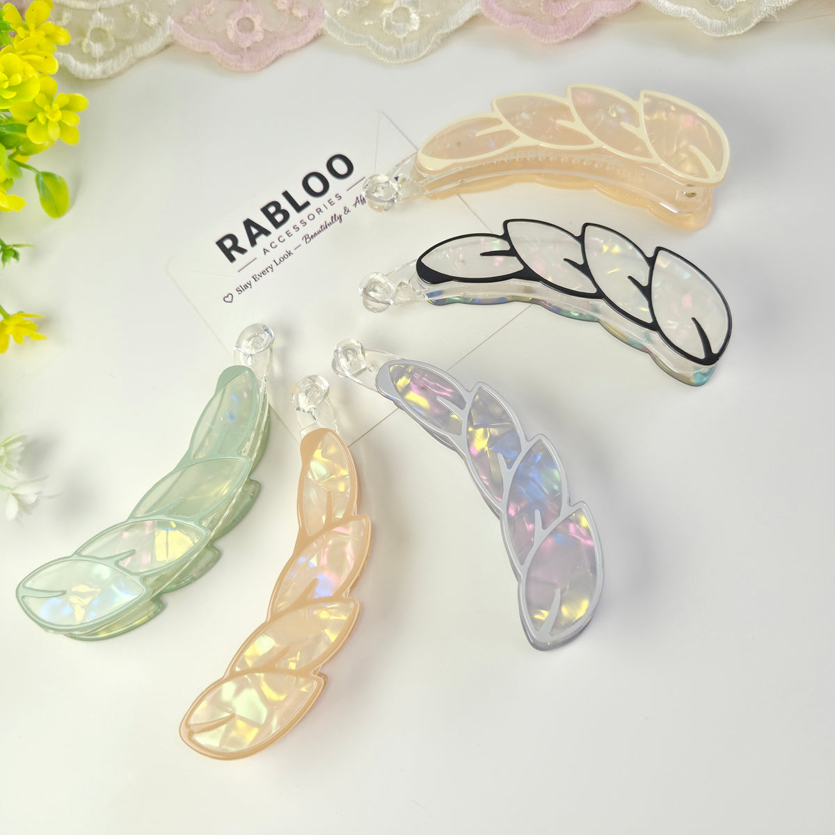 Monochrome Opal Leaf banana Clip