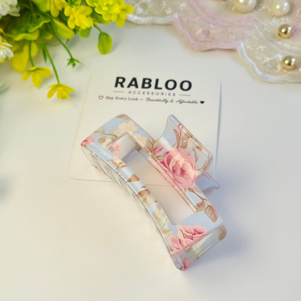 Jasmine’s Oasis Sweet Charm Claw Clip