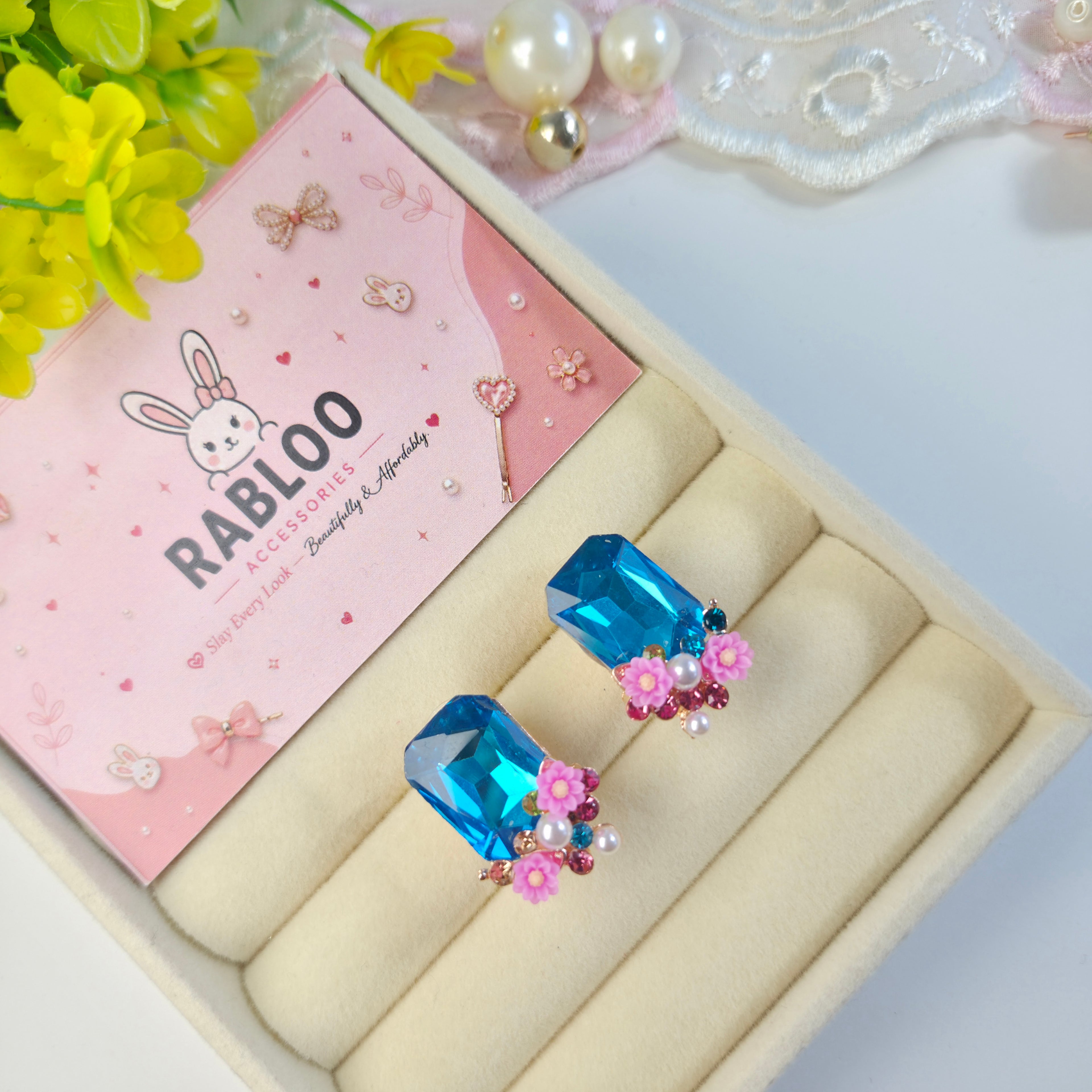 Ocean Blossom Señorita Studs