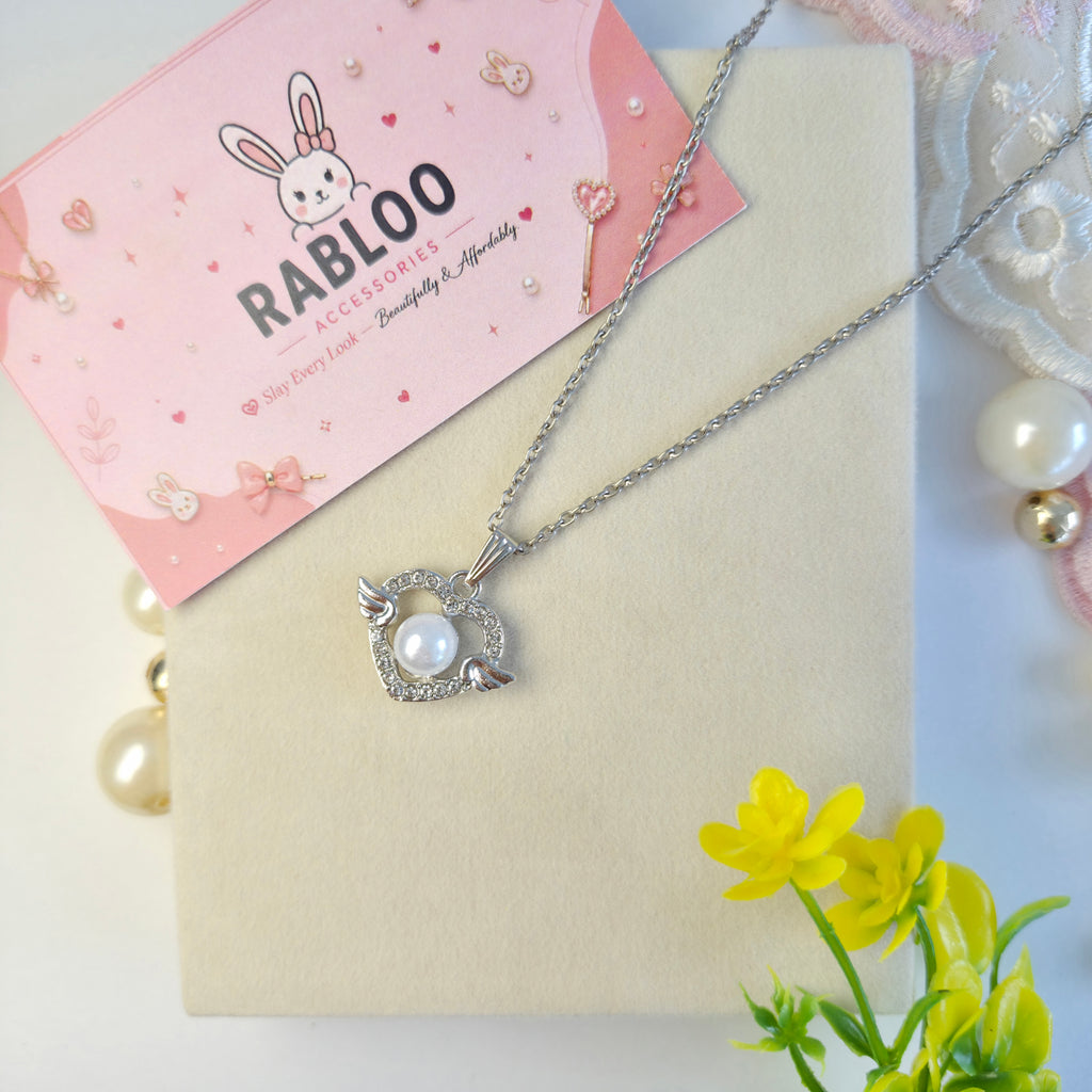 Angel Heart Pearl Necklace