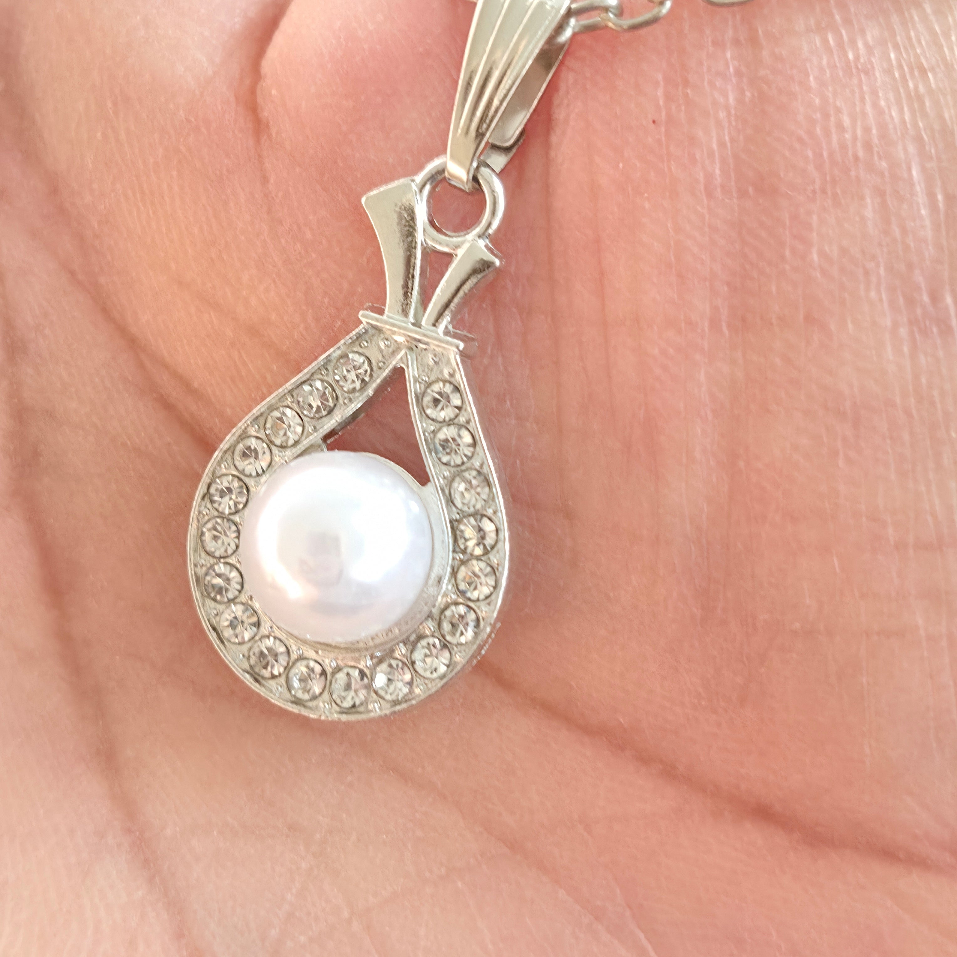 Warm Haven Pearl necklace