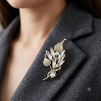 Silver shine Leaf Brooch/Hijab pin