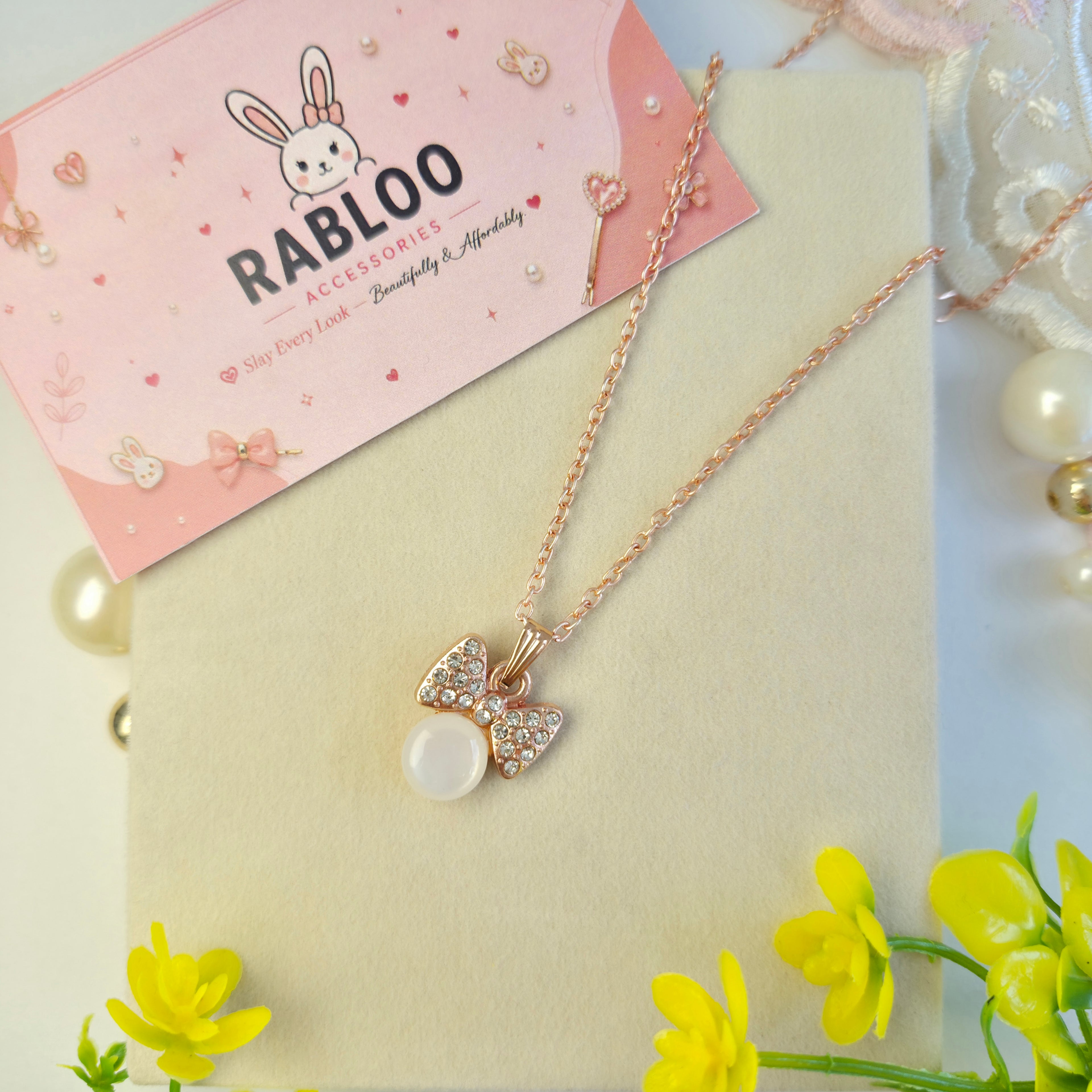 Sweet Affection Bow necklace