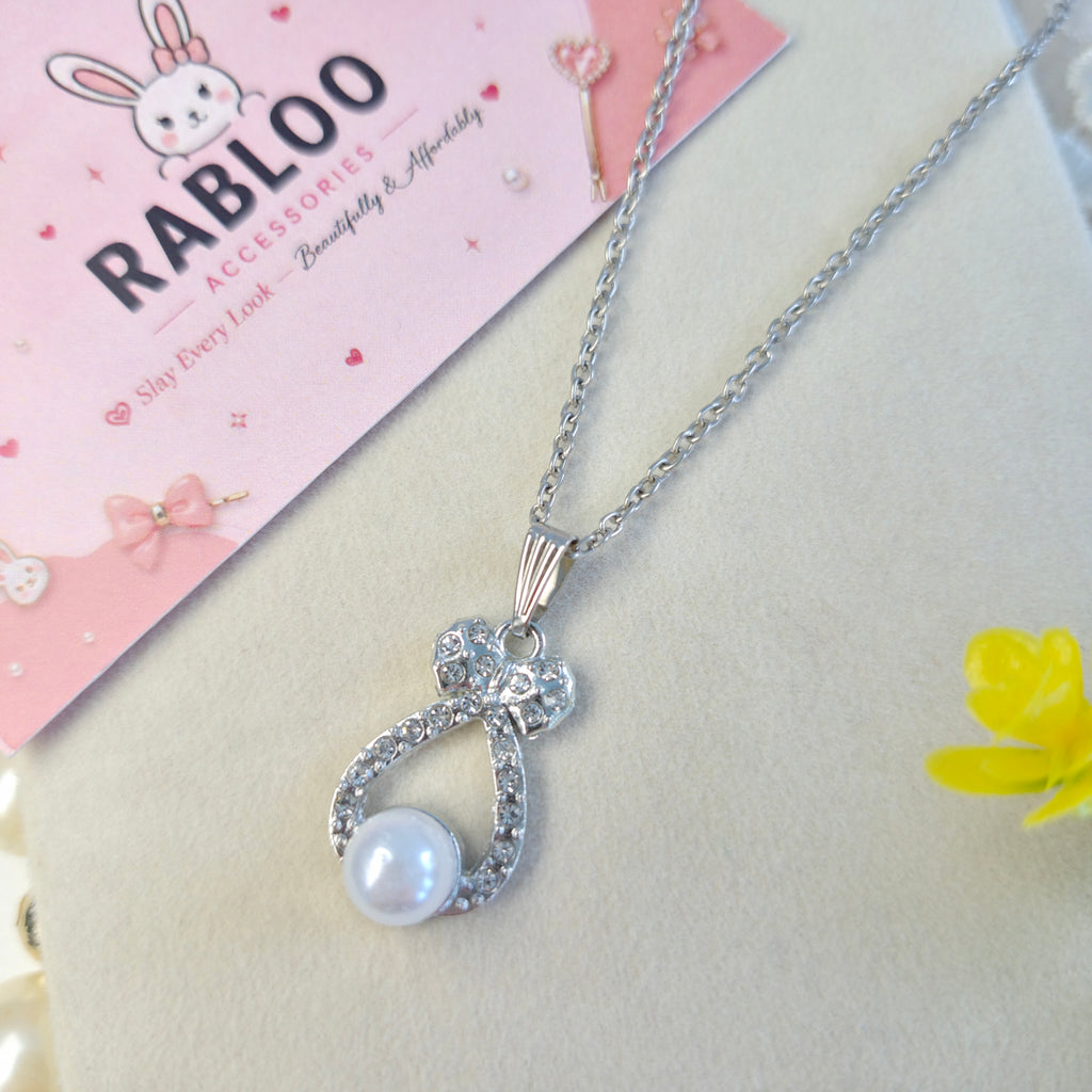 Always Tied Pearl Necklace
