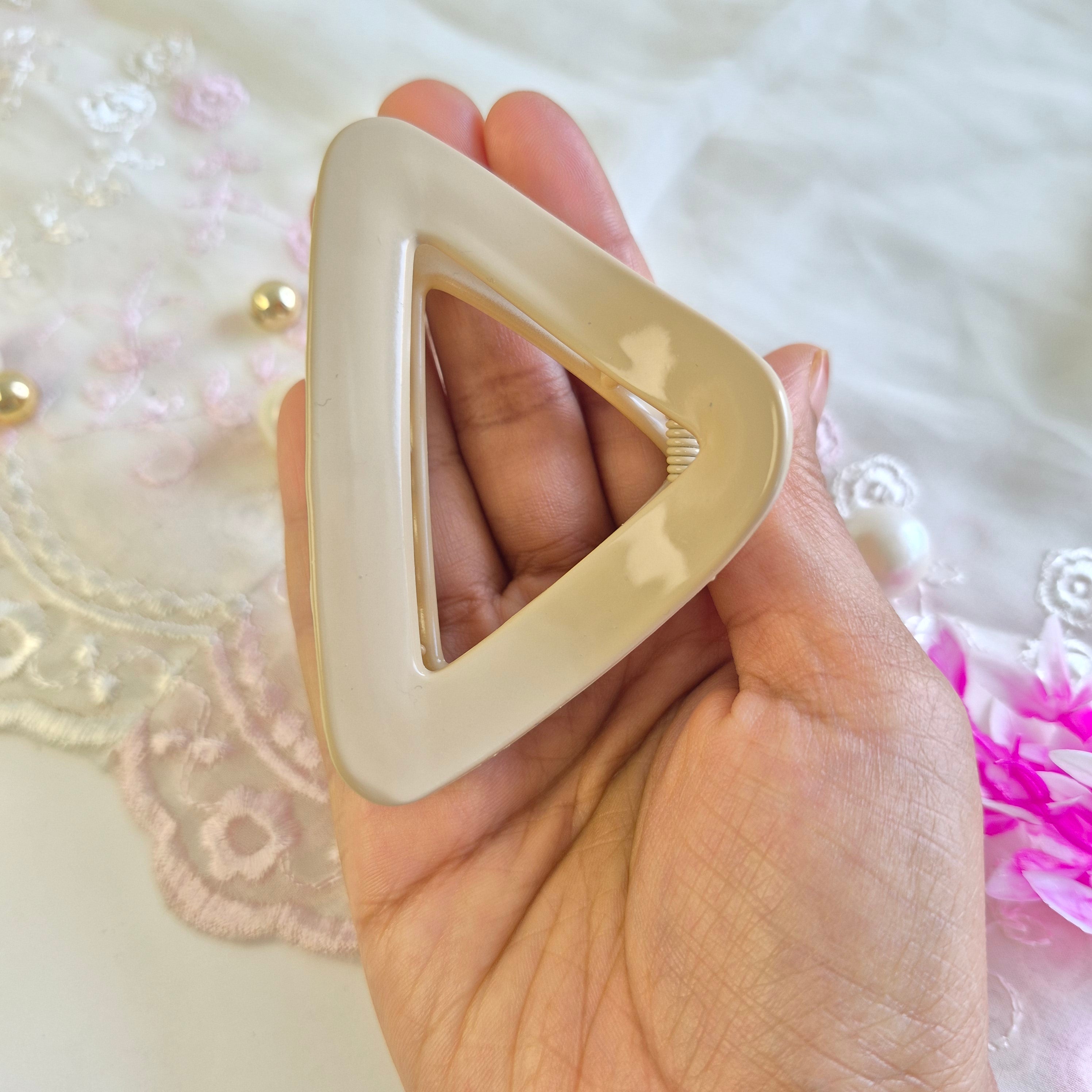 Cream Vanilla Triangle Claw Clip