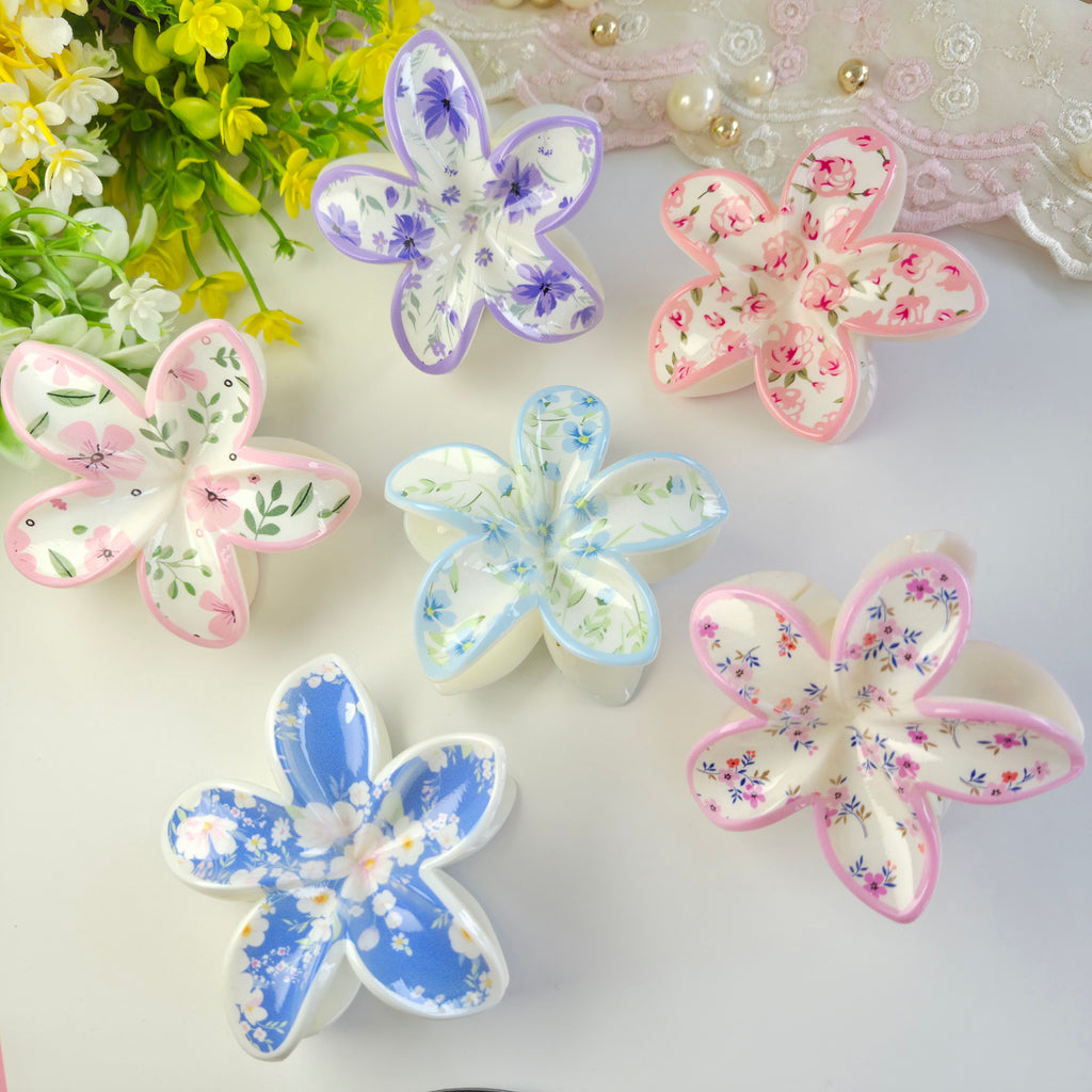 Sky Blue Sweet Charm Plumeria Claw Clip