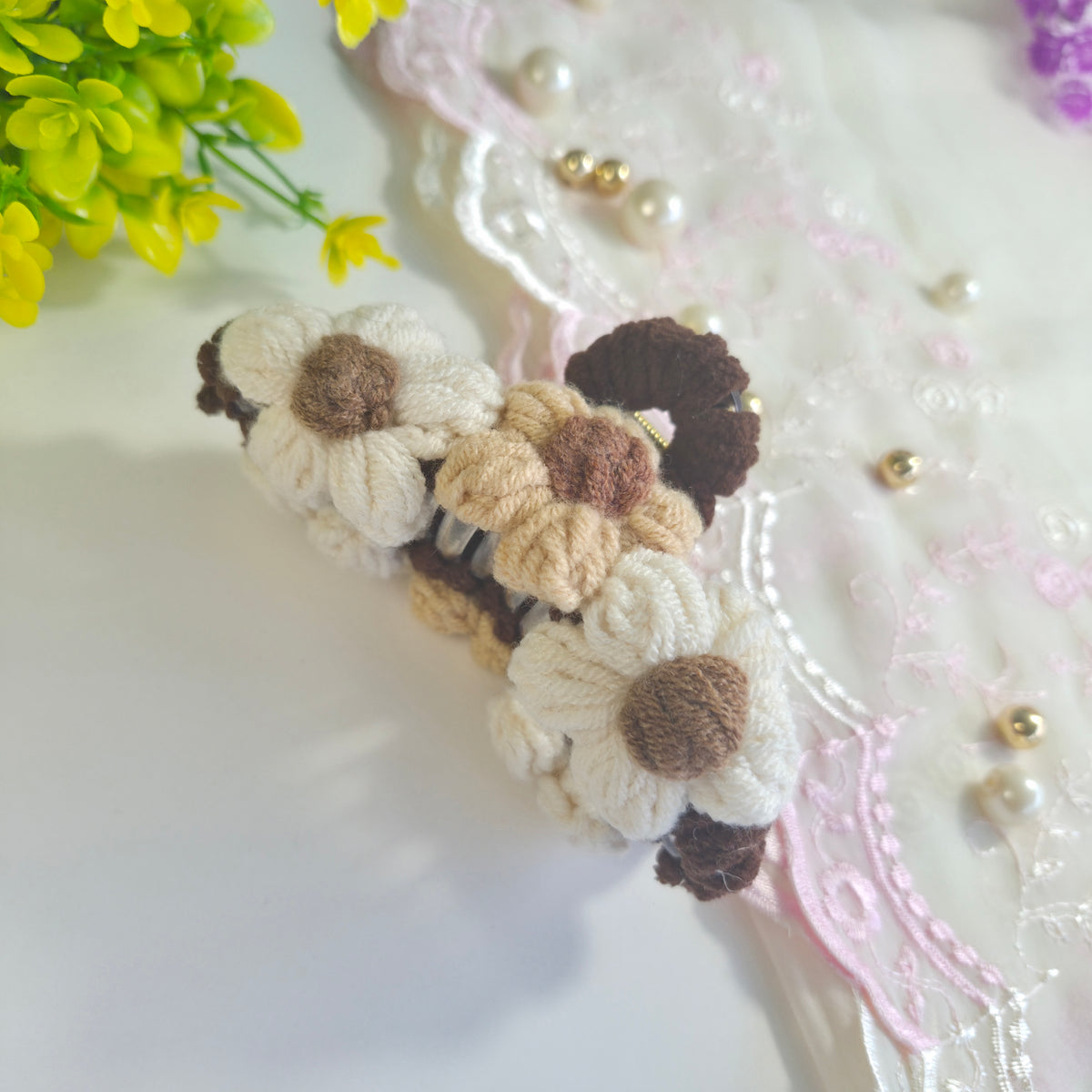 Mocha Bloom Art Charm Claw Clip